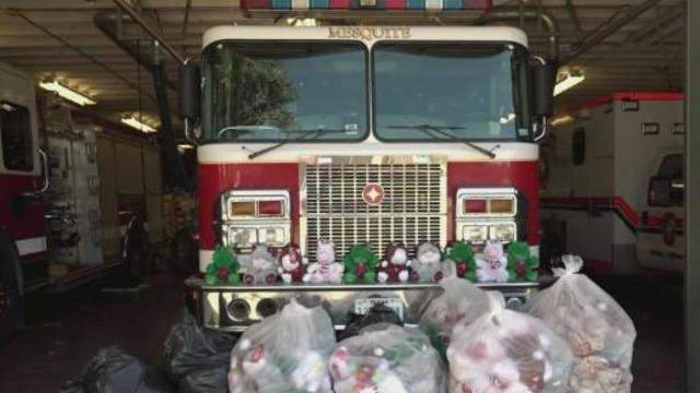 Mesquite Fire Department receives hundreds of stuffed animals for children in emergency situations 