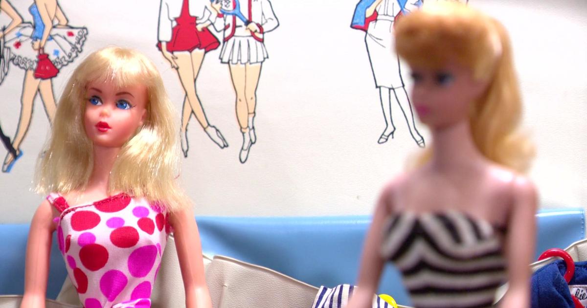 Barbie bonanza! Major collection of famous dolls - amassed over 30 years -  set for auction - Hansons Auctioneers