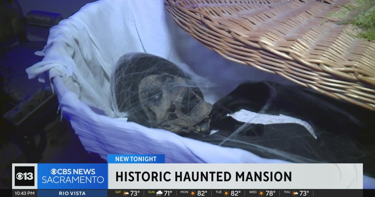 Historic Sacramento building turned into haunted mansion for Halloween