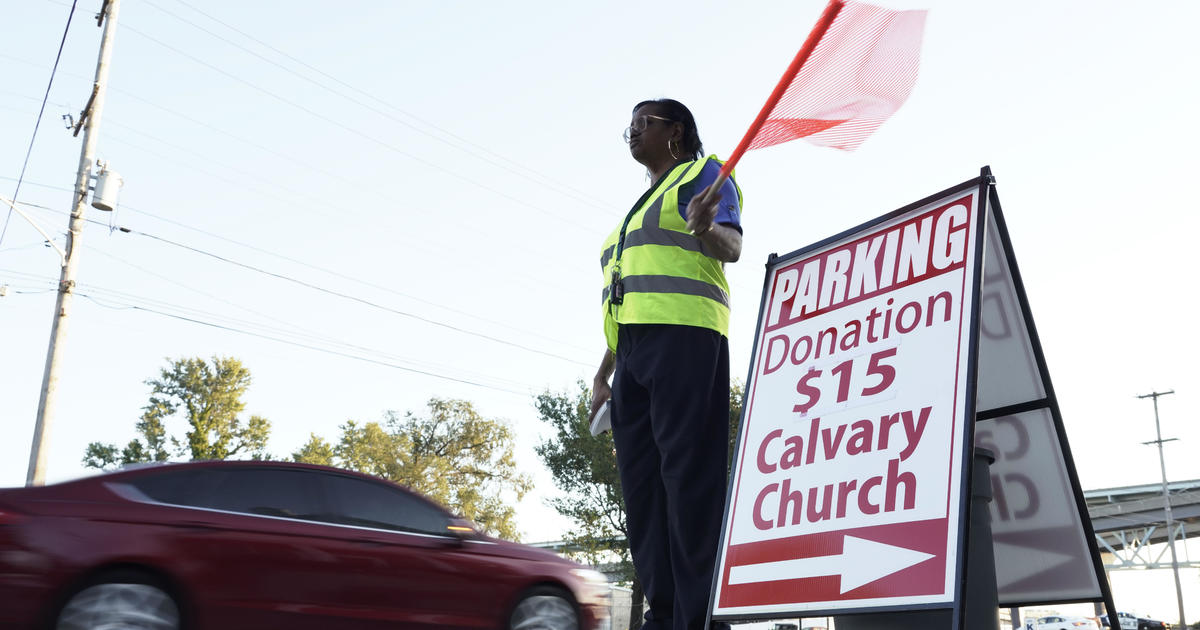 Church parking near stadiums scores big in a win-win for faith  congregations and sports fans - CBS Philadelphia