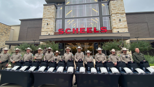 North Texas law enforcement agents receive high-quality protective vests from Scheels 