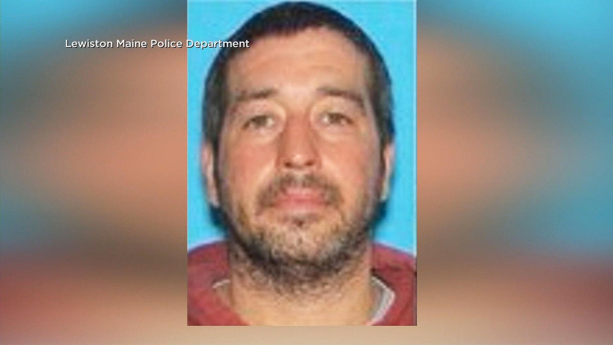 ITeam Robert Card, suspect in Maine mass shootings, has ties to