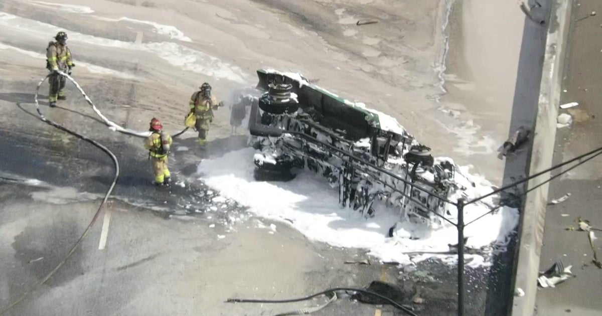 Targeted visitors Alert: Overturned tanker truck impacting site visitors in Davie