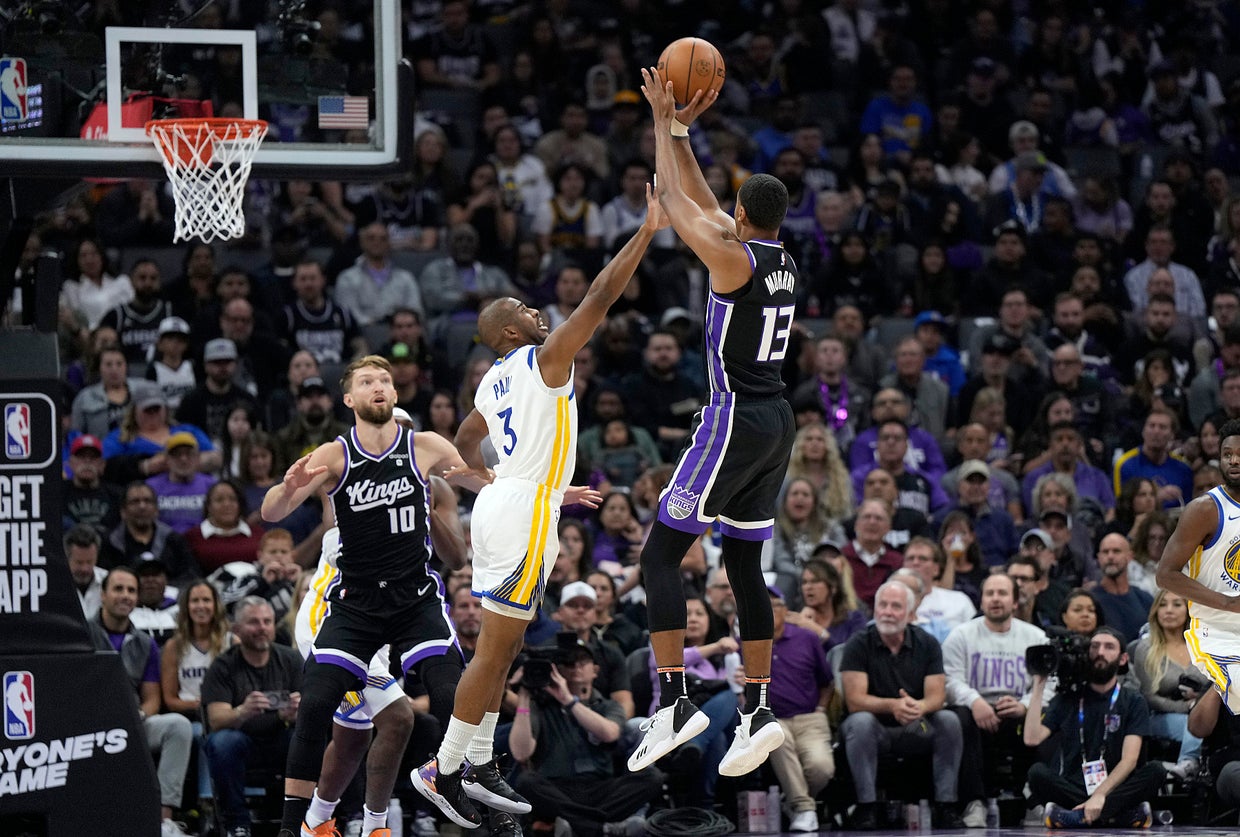 Golden State Warriors v Sacramento Kings 