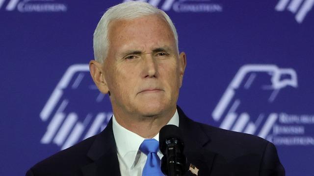 cbsn-fusion-former-vice-president-mike-pence-suspends-2024-presidential-campaign-thumbnail-2408350-640x360.jpg 