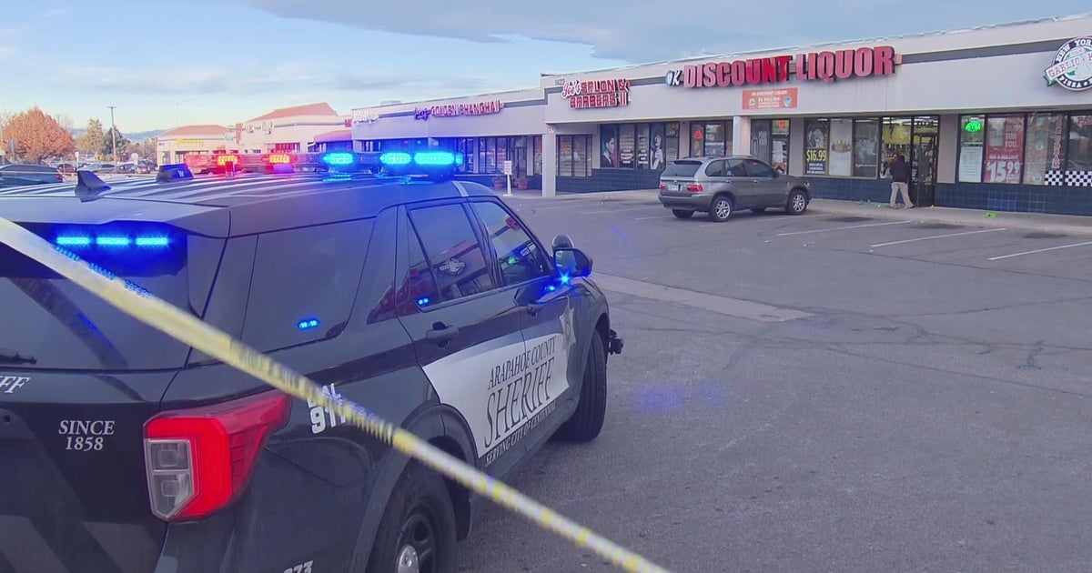 Liquor store owner shot after window smashed with a rock near Denver ...