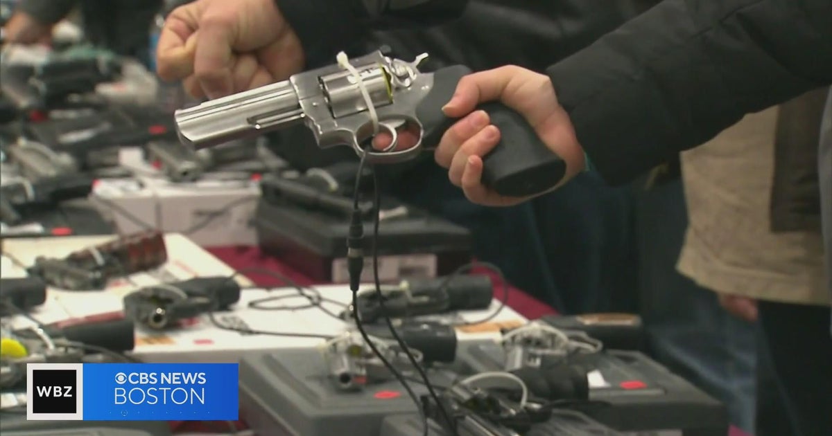 What's the difference between yellow and red flag gun laws? - CBS Boston
