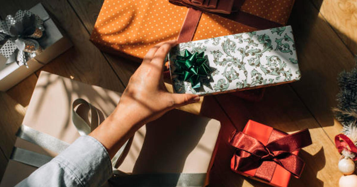 4 Black Friday shopping tips to help stretch your holiday budget