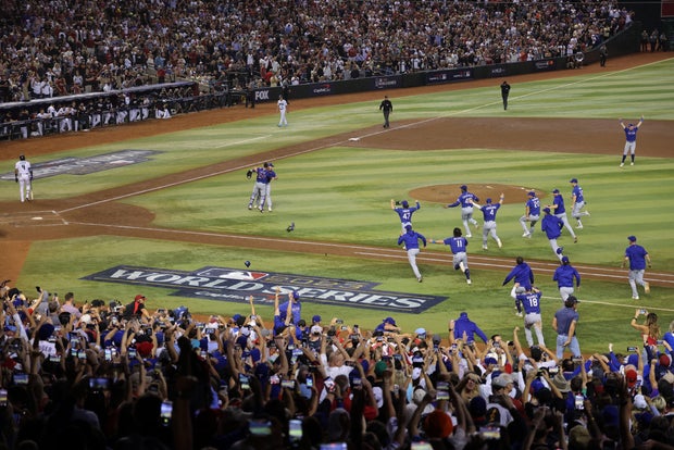World Series - Texas Rangers v Arizona Diamondbacks - Game Five