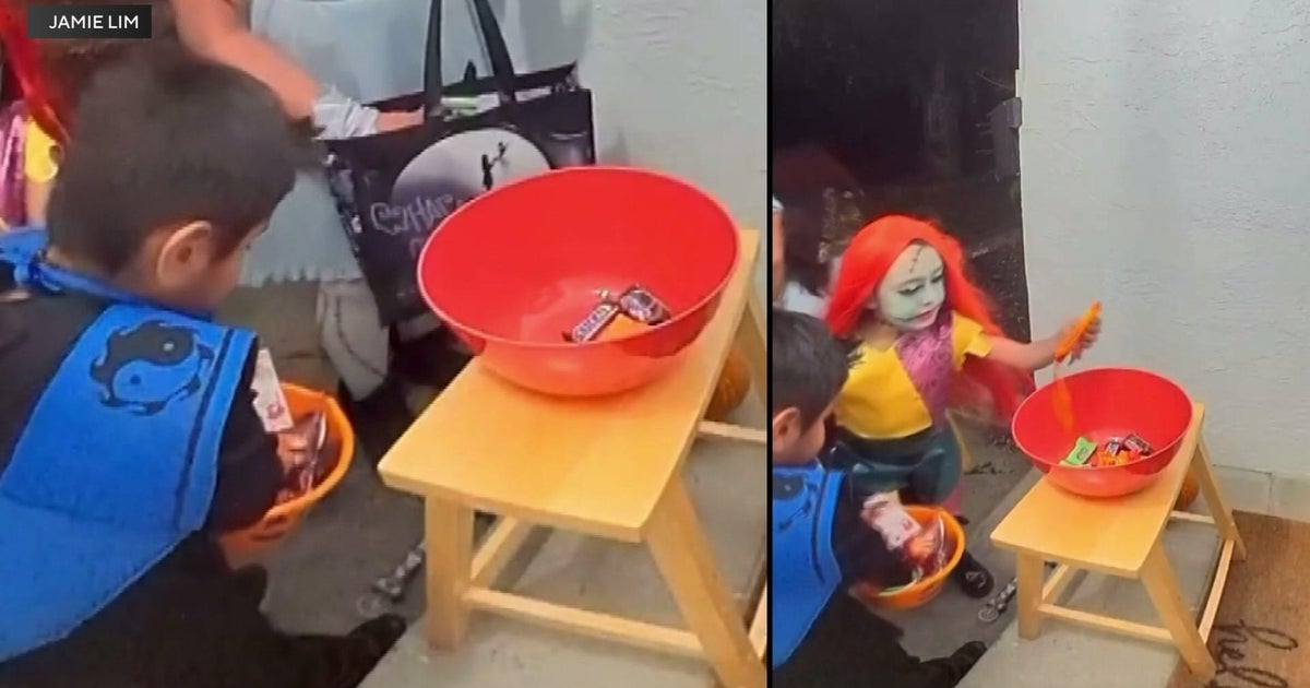 All treats no tricks Sacramento kids go viral after filling empty candy bowl with their own Halloween haul