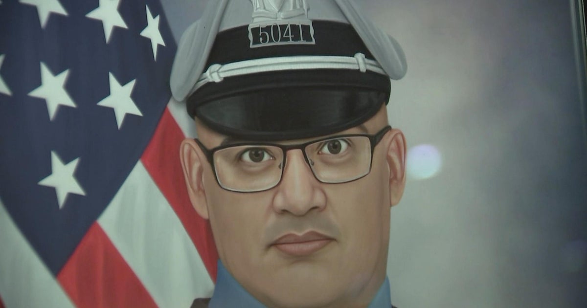 Hundreds attend fundraiser at FOP Lodge 5 for fallen Philadelphia Police Officer Richard Mendez
