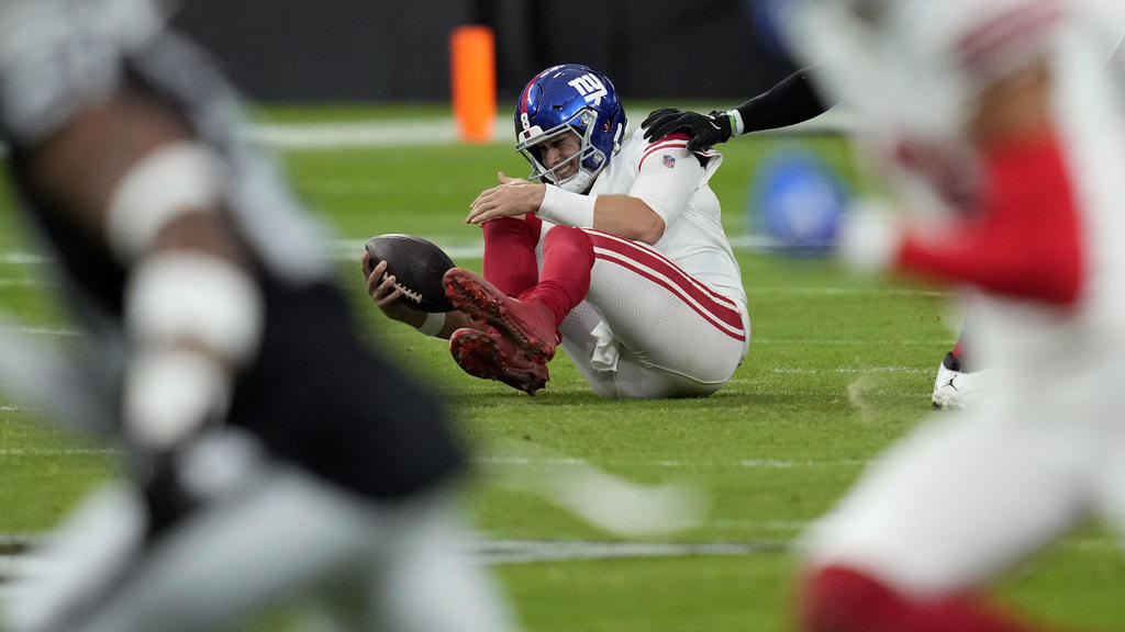 New York Giants quarterback Daniel Jones out for season with torn ACL
in right knee