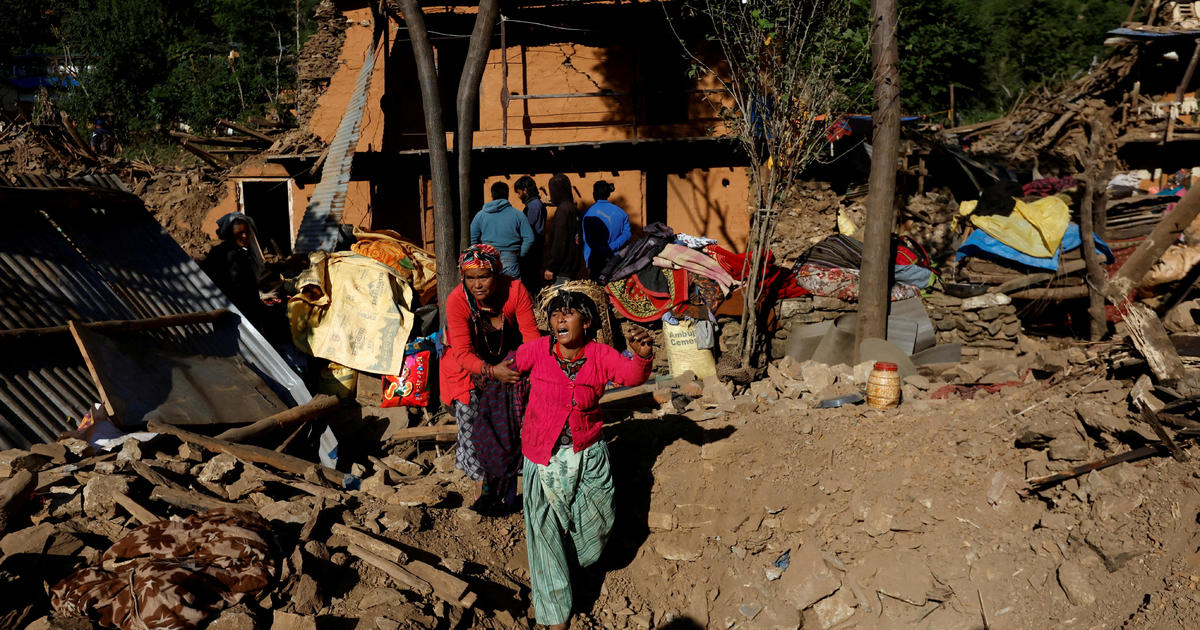 Ню Делхи — Две значителни земетресения разтърсиха Непал в понеделник само