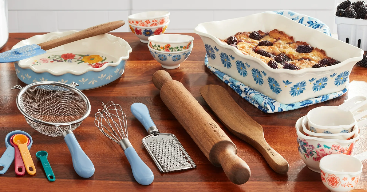 Pioneer woman top bake set