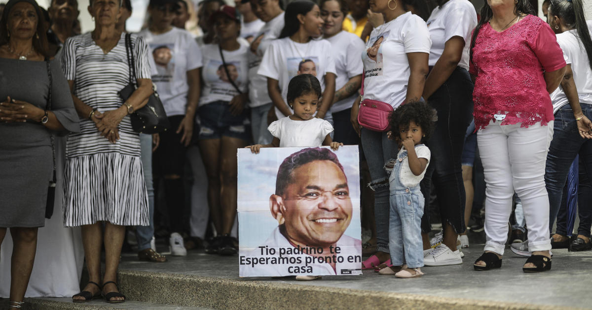 Father of Liverpool star Luis Díaz released 12 days after being kidnapped in Colombia