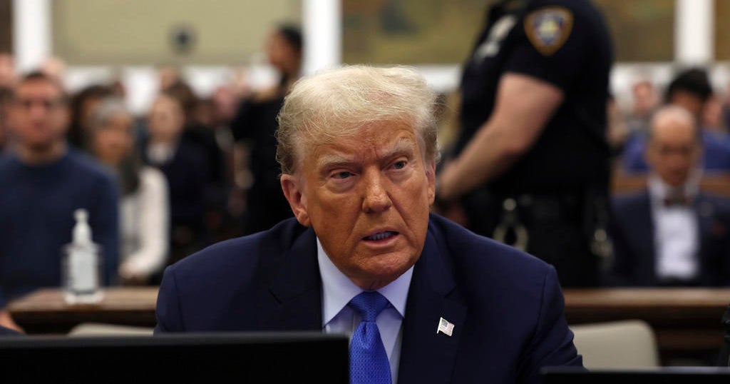 New York appeals court temporarily lifts Trump gag order in civil fraud trial