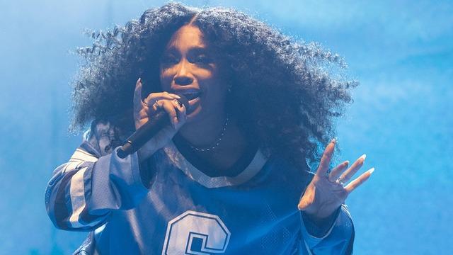 cbsn-fusion-sza-leads-grammy-noms-up-for-album-of-the-year-with-miley-cyrus-taylor-swift-and-janelle-mone-thumbnail-2442181-640x360.jpg 