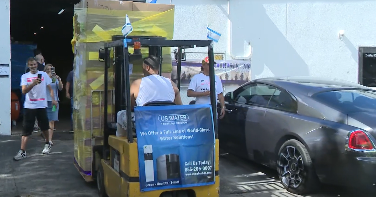South Florida warehouse owner works to raise millions, send tons of supplies to Israel South Florida warehouse owner works to raise millions, send tons of supplies to Israel