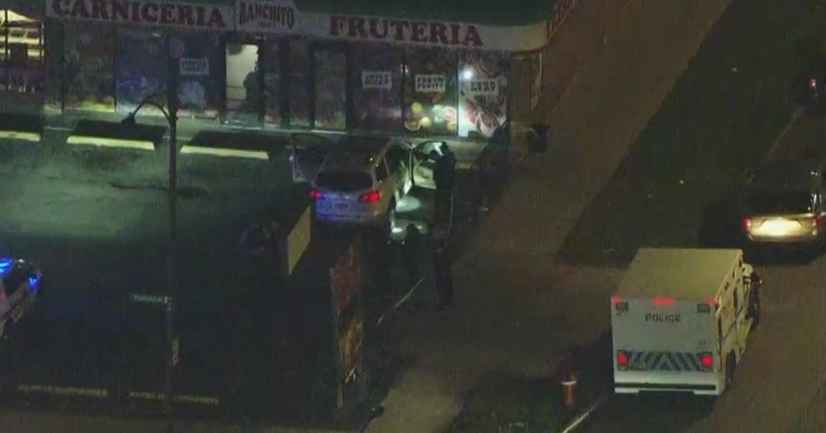 Two killed, one hurt in Southwest Side Chicago shooting - CBS Chicago