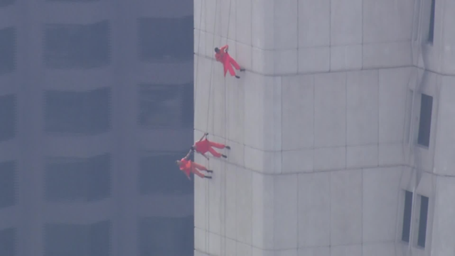 Transamerica Pyramid wire dancers 