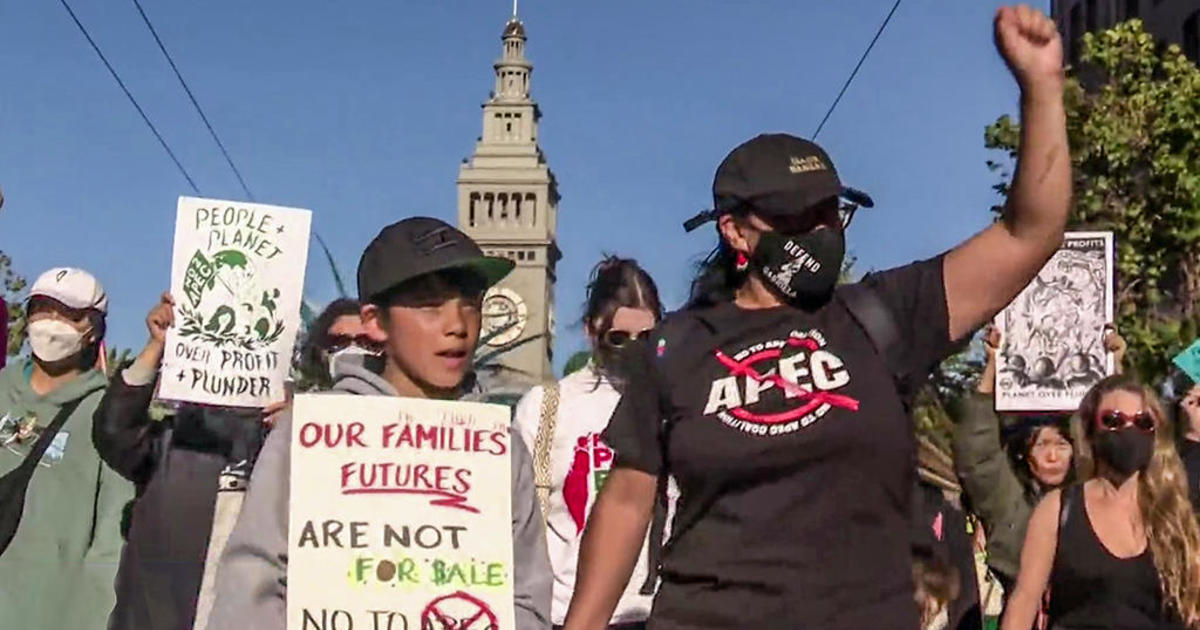 Thousands march in San Francisco protesting APEC Summit - CBS San Francisco