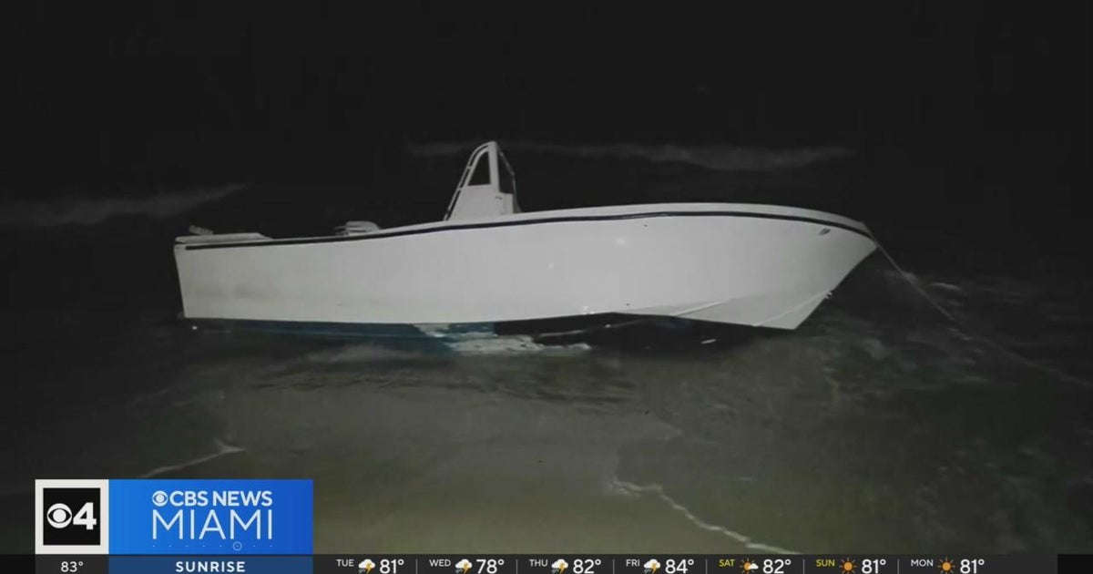 Migrant team picked up by feds on Sunny Isles Beach Migrant team picked up by feds on Sunny Isles Beach