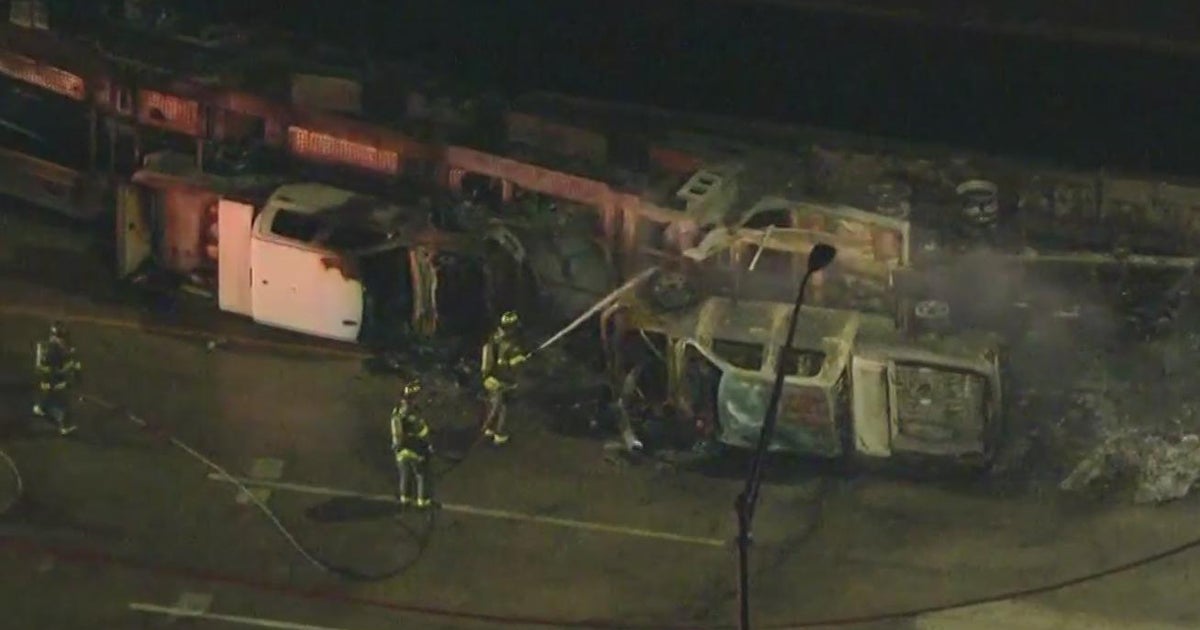 Truck fire on at Mile Long Bridge in Willow Springs CBS Chicago