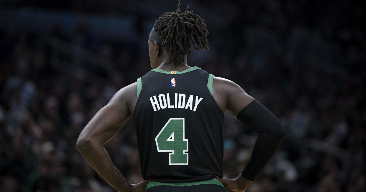 Jrue Holiday shrugs off a career milestone with his focus squarely on winning - CBS Boston