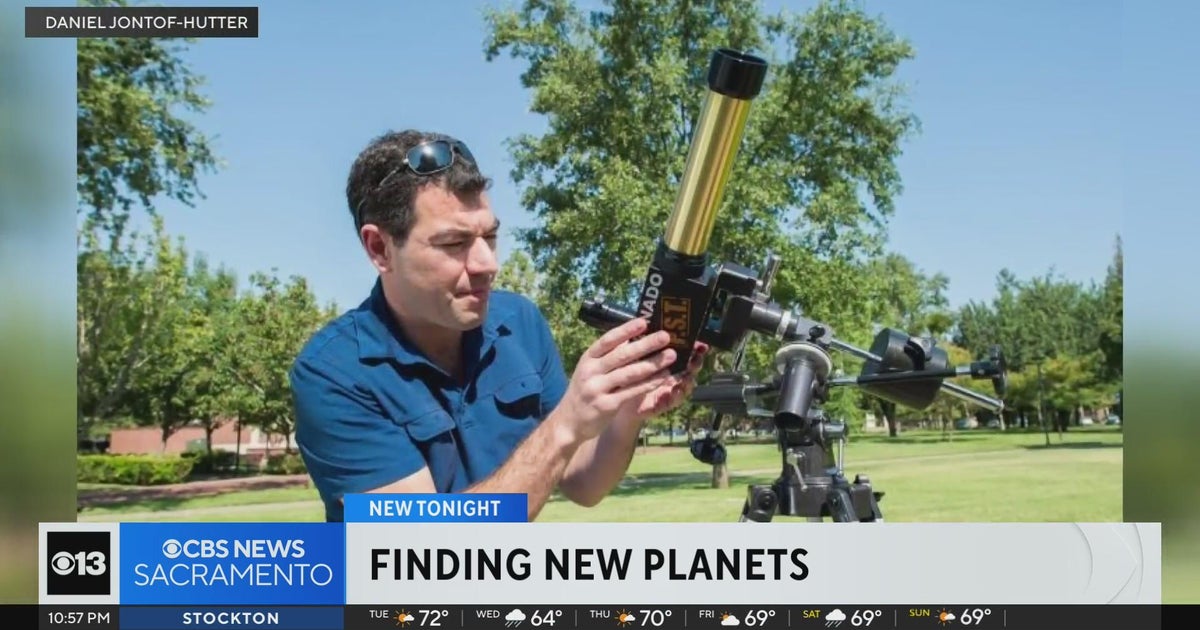 UOP professor part of a team finding new planets