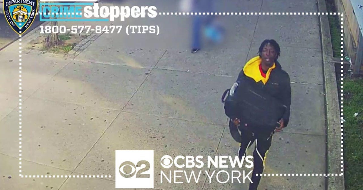 Police seek suspect accused in fight with officers at Bronx subway ...