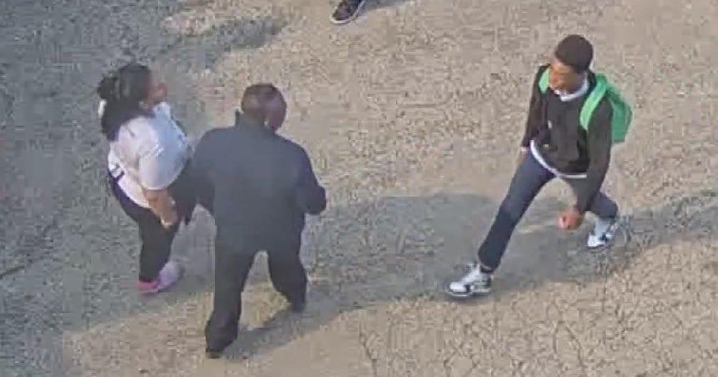 Chicago police officer charged with shoving 8th grader at South Side ...