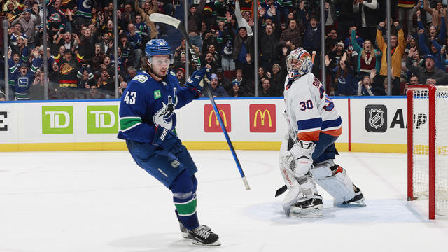 New York Islanders v Vancouver Canucks 