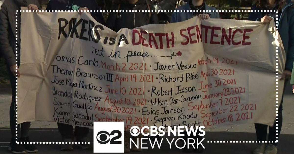 New Yorkers call for justice for inmates who died on Rikers Island ...