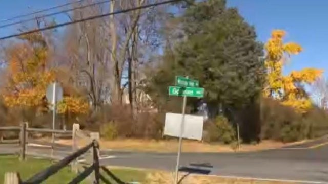 First responder lights at crime scene 