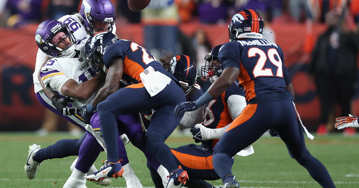 Broncos-veiligheid Kareem Jackson werd vier wedstrijden geschorst vanwege zijn hit op Vikings QB Josh Dobbs