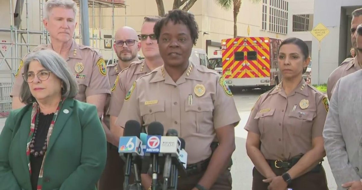 5 in custody in shooting of Miami-Dade police officer - CBS Miami