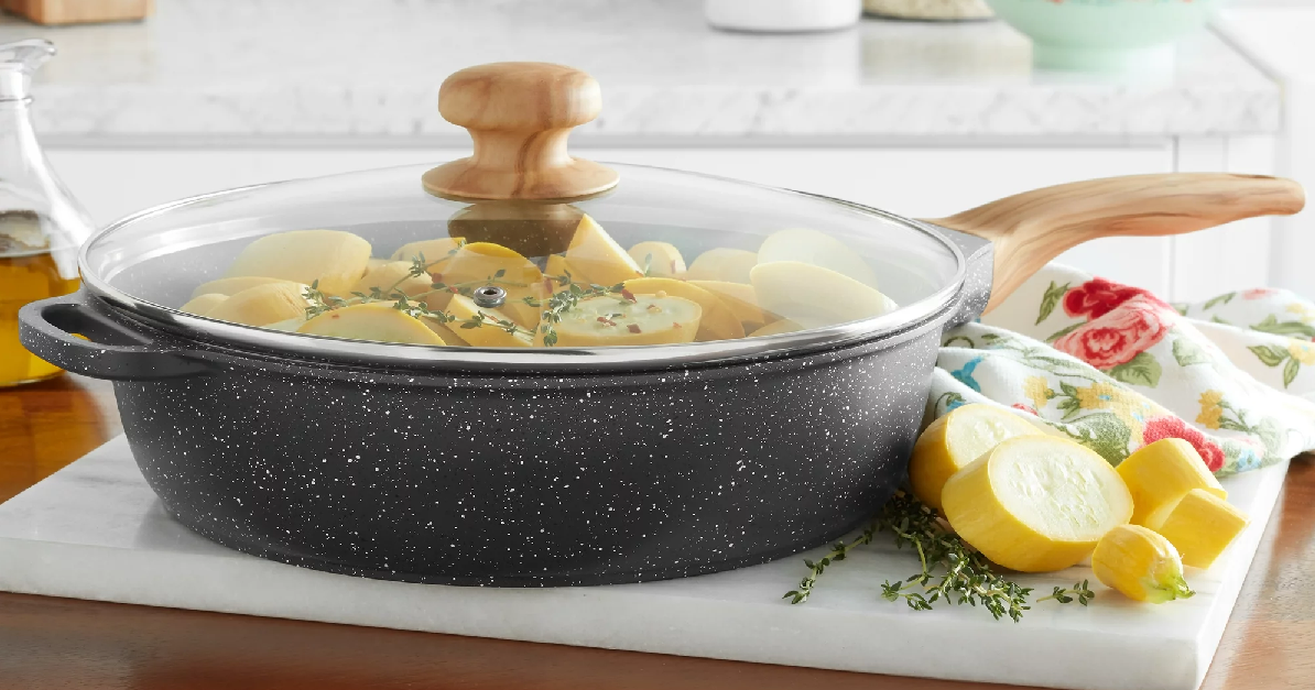 Walmart is practically giving away this The Pioneer Woman jumbo