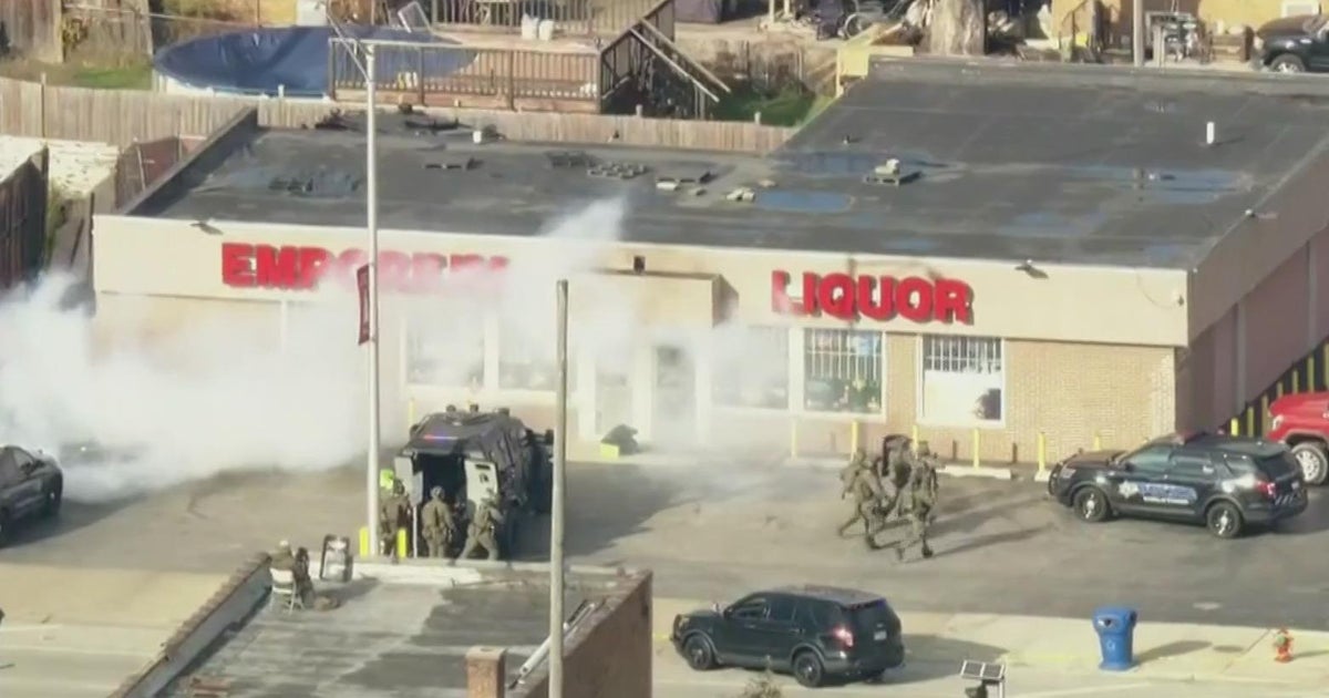 3 suspects charged after armed robbery, SWAT response at liquor store ...