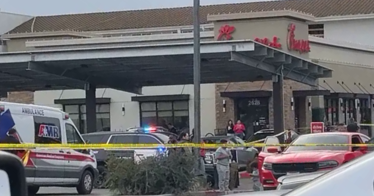 2 stabbed outside Chick-fil-A in Stockton, police say
