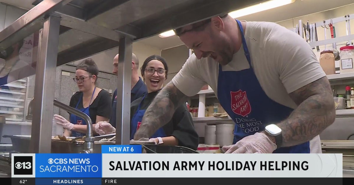 Sacramento Salvation Army serves 500 meals to those in need