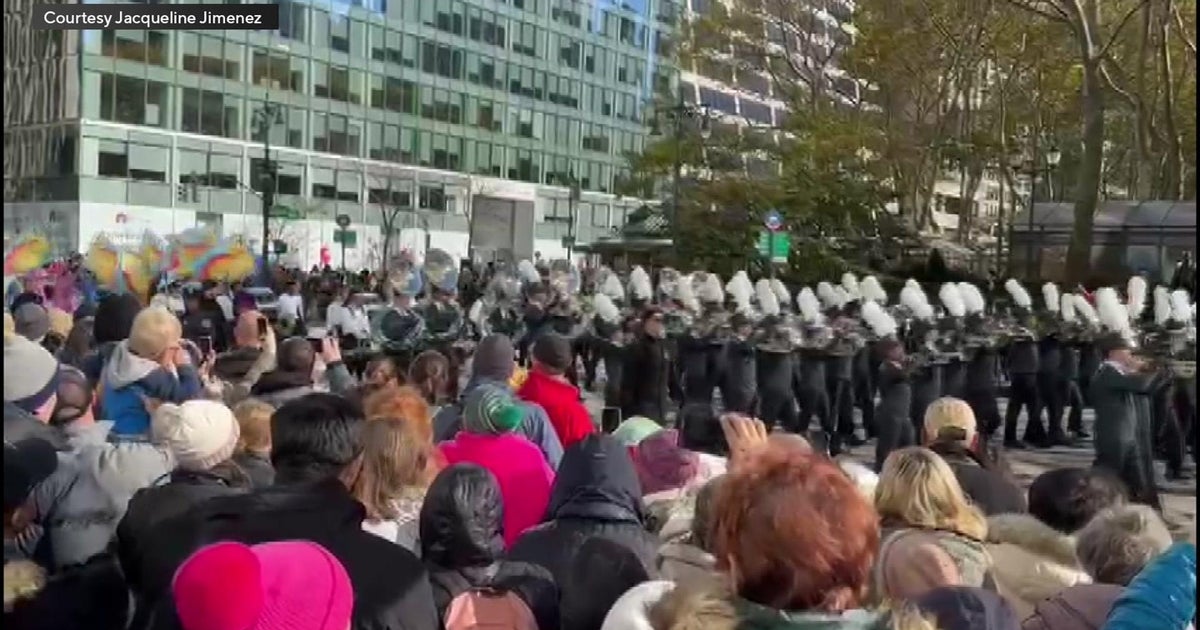 MSD marching band plays at Macy’s Thanksgiving Day Parade in New York MSD marching band plays at Macy’s Thanksgiving Day Parade in New York