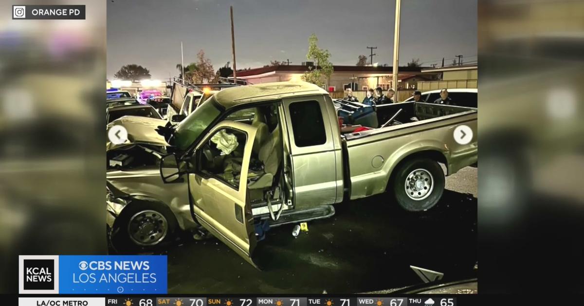 Unlicensed drunk driver allegedly kills two men on Thanksgiving - CBS ...