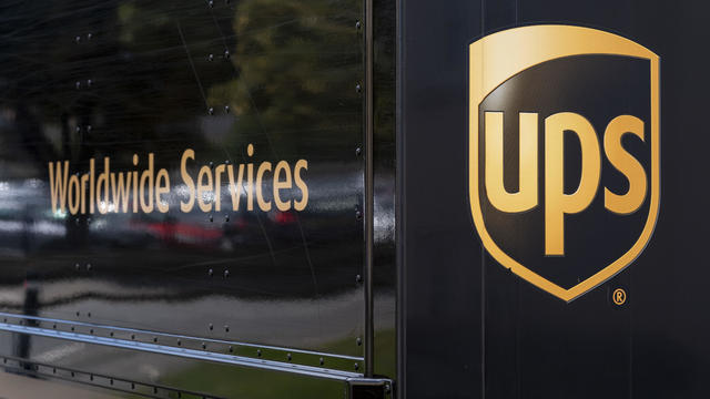 UPS Delivery Van In Cirencester 