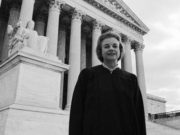 Supreme Court Justice Sandra Day O'Connor outside the Supreme Court Building 