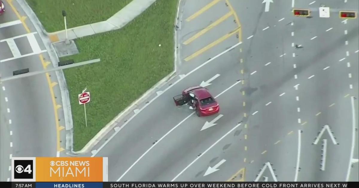 Accident shutdown NW 27th Avenue at the Dolphin Expressway