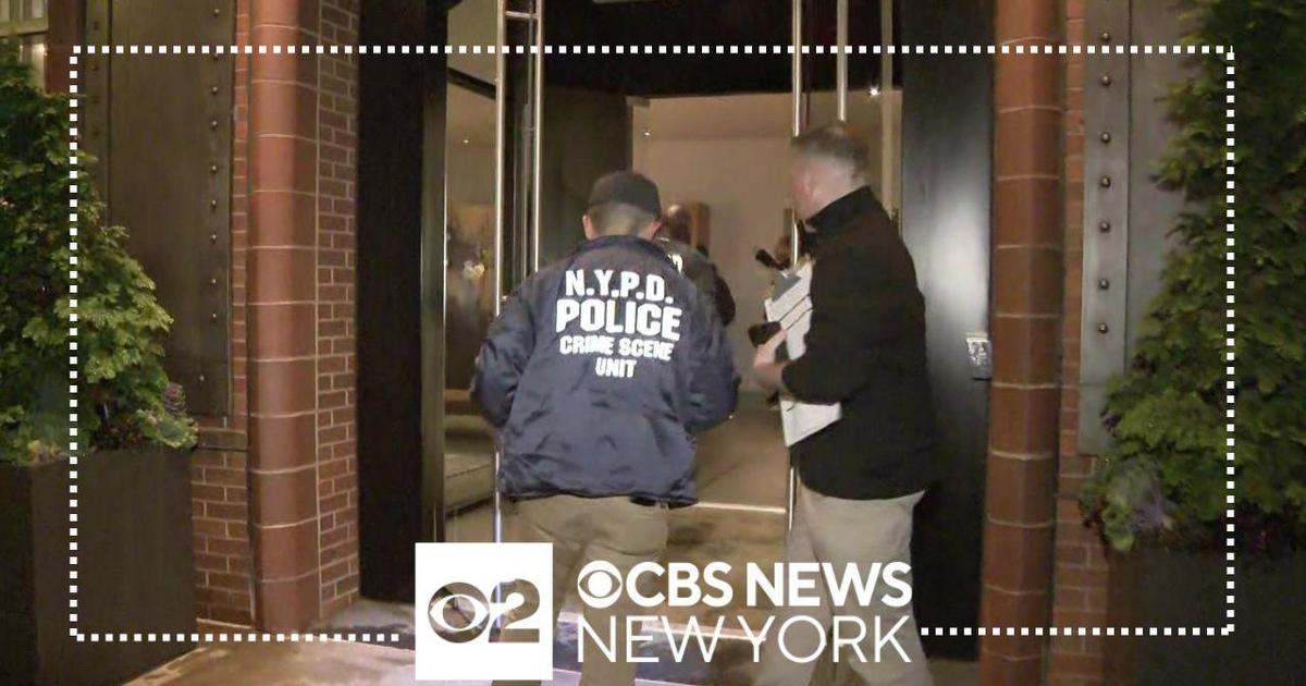 Woman Found Dead In Basement Of Luxury Manhattan Building - CBS New York