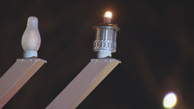 arvada-menorah-lighting-rg-01-title36471-concatenated-195503-frame-61960.png 