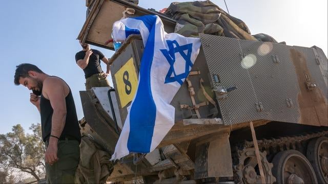 cbsn-fusion-israel-says-its-prepared-to-fight-hamas-for-months-or-longer-2-thumbnail-2518662-640x360.jpg 