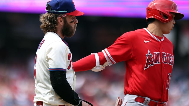 Los Angeles Angels v Philadelphia Phillies 