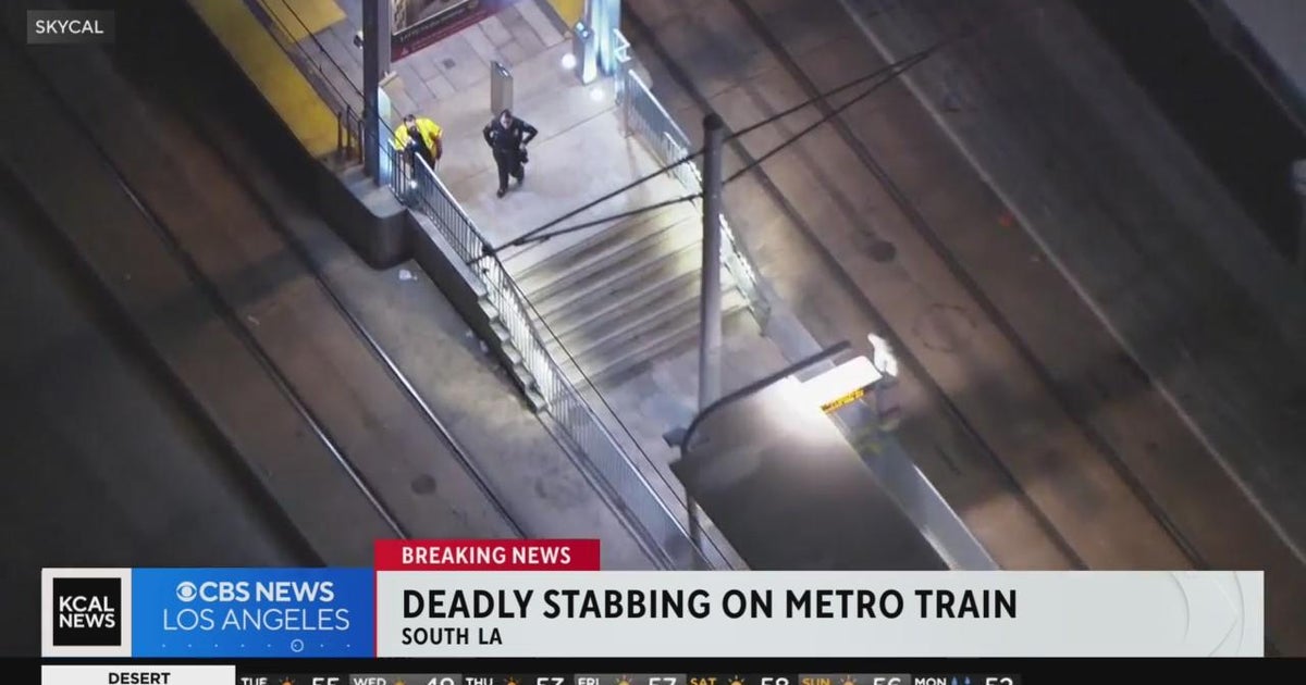 Police investigate deadly stabbing on Metro train in LA - CBS Los Angeles